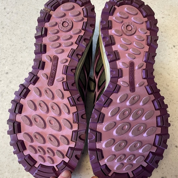 Merrell hiking shoes size 8 - Picture 4 of 5